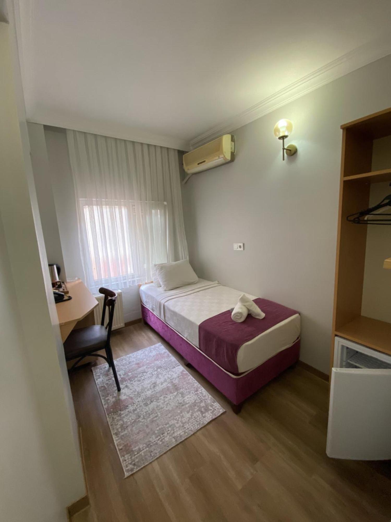 Hotel Oezsefa Istanbul Ngoại thất bức ảnh