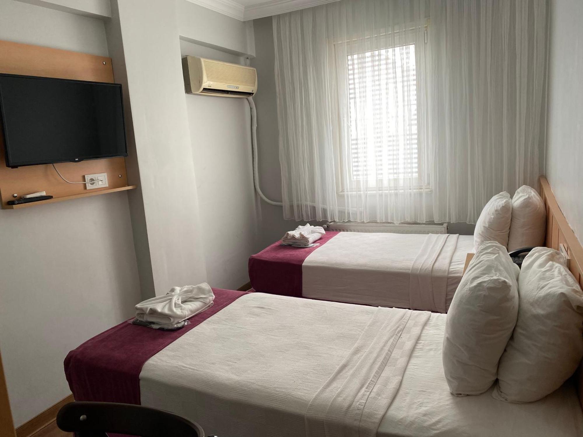 Hotel Oezsefa Istanbul Ngoại thất bức ảnh