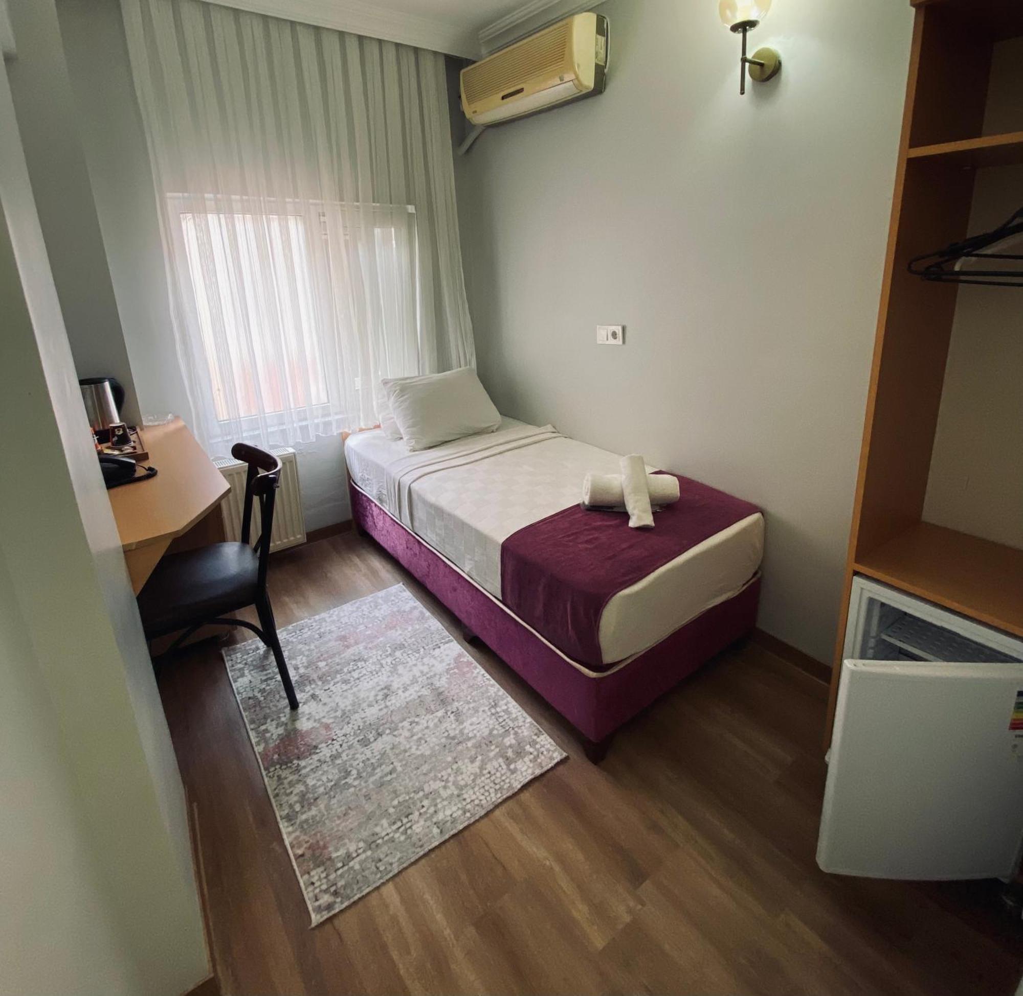 Hotel Oezsefa Istanbul Ngoại thất bức ảnh